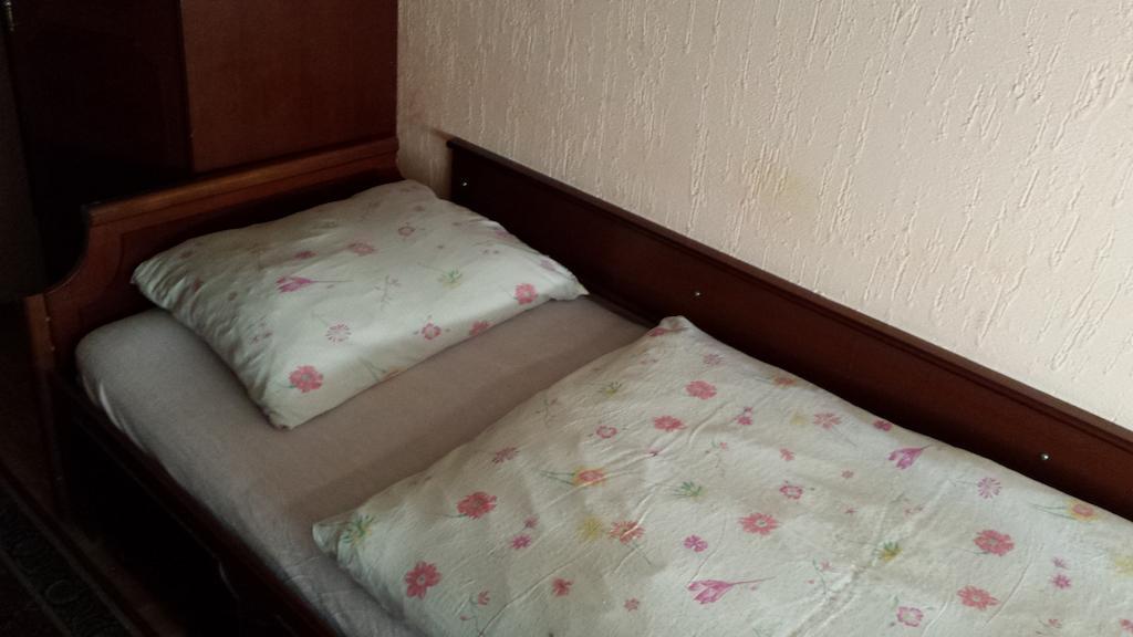 Guest House Gaja نوفي ساد الغرفة الصورة
