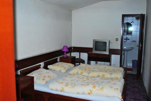 Guest House Gaja نوفي ساد الغرفة الصورة